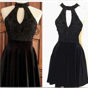 VINTAGE Y2K B SMART Black open back lace A line vintage burnout velvet dress 15